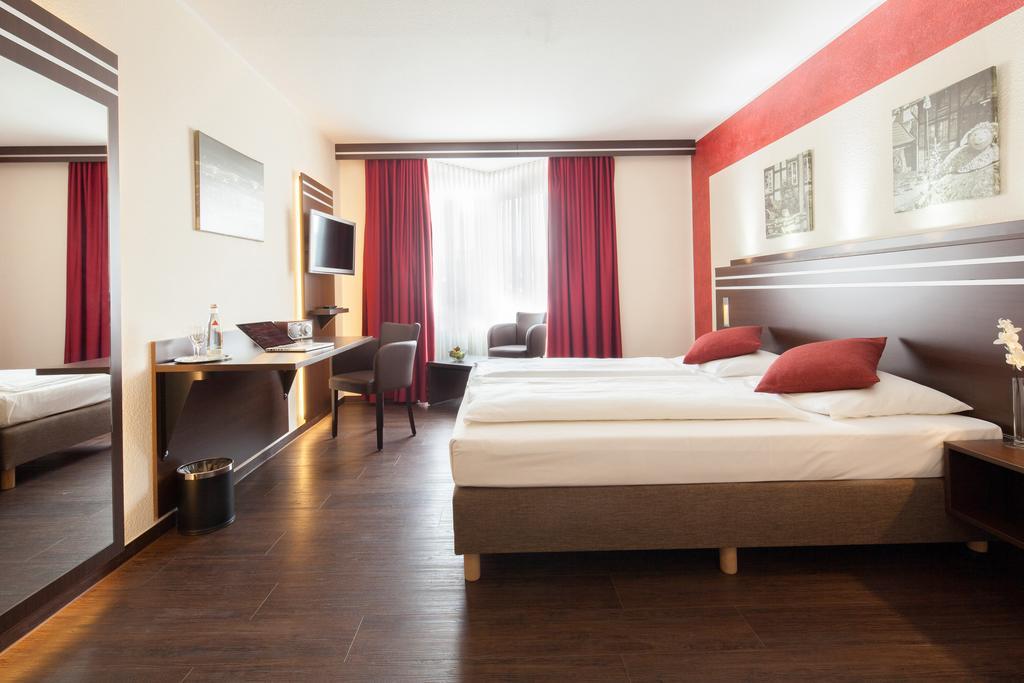 Hotel Am Stern Bruehl  Bilik gambar